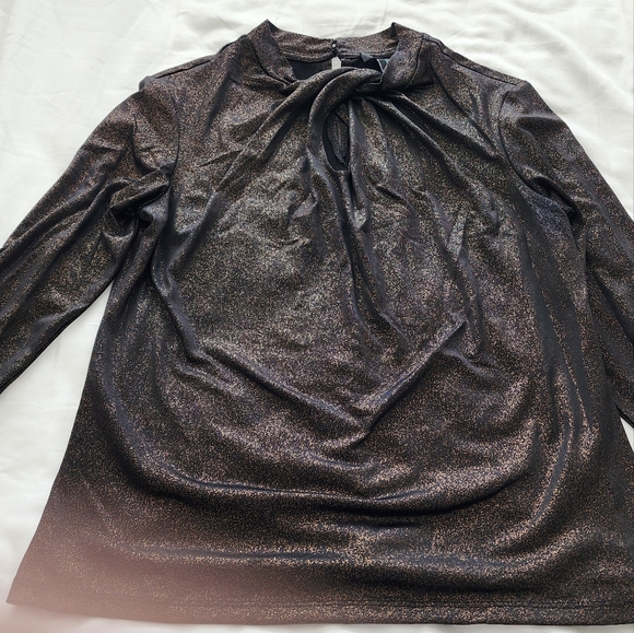 Top - Picture 3 of 7